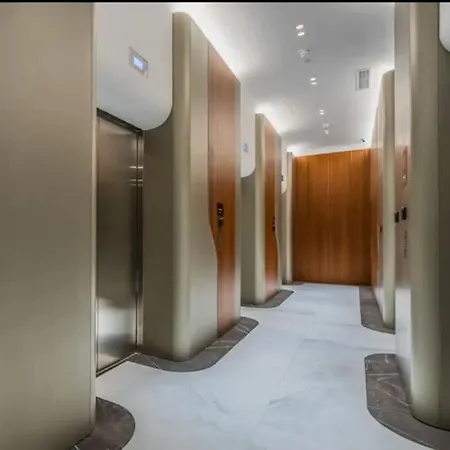 Exquisite Large In Mercury Towers By 360 Estates