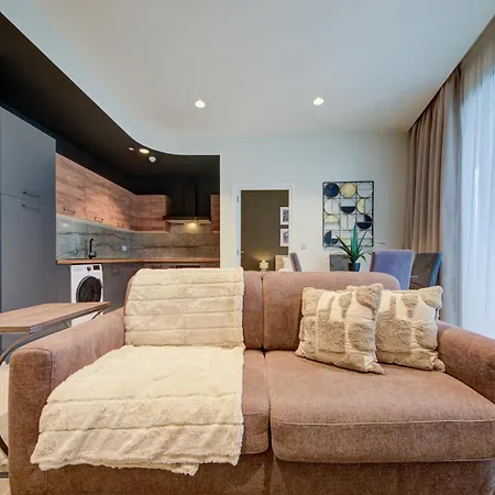 Exquisite Large In Mercury Towers By 360 Estates Saint Julian's